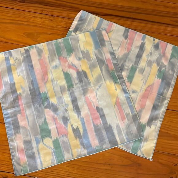 Set of 2 vintage-1980s-Laura Ashley abstract design cotton blend cloth napkins - Picture 1 of 10